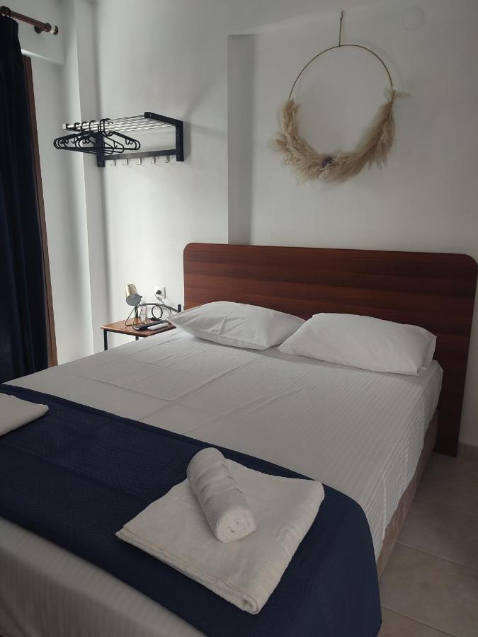 New Era Apartment Polychrono Luaran gambar